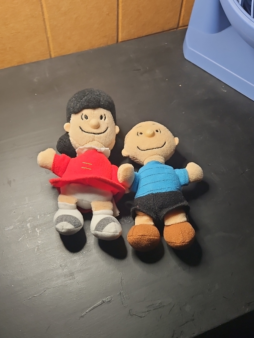 2 Cedar  Fair, vintage rare characters. Lucy & Linus Van Pelt